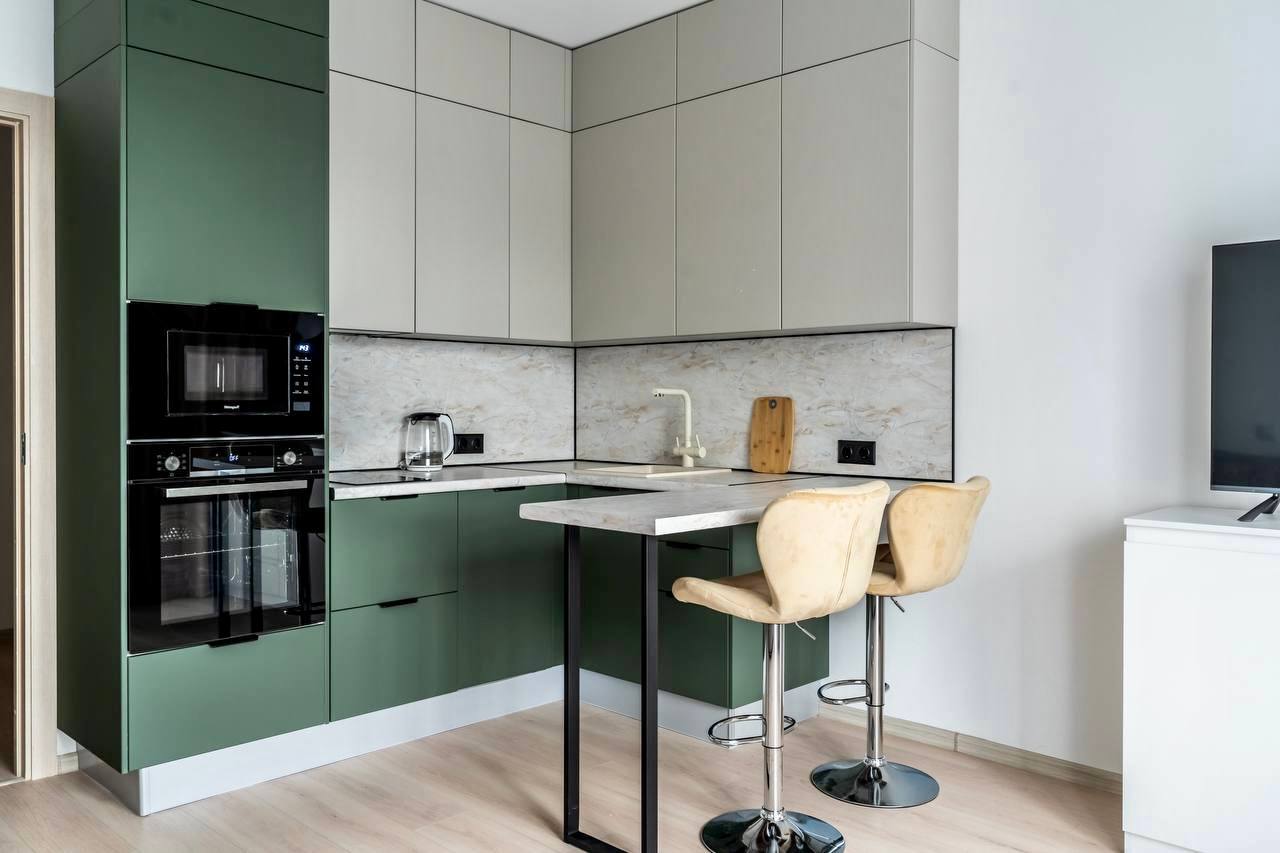 Кухня Ройс МДФ  угловая 2,2*2 м ДСВ