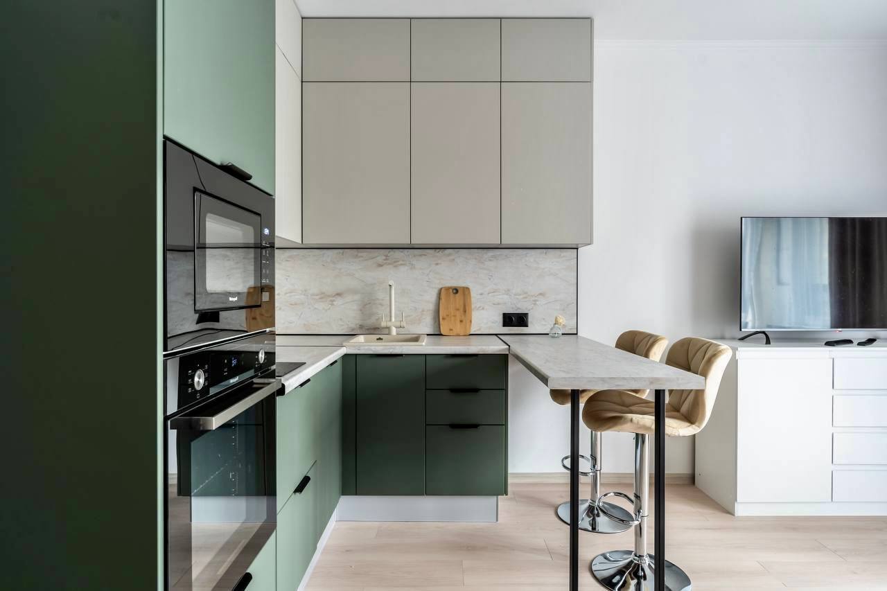 Кухня Ройс МДФ  угловая 2,2*2 м ДСВ